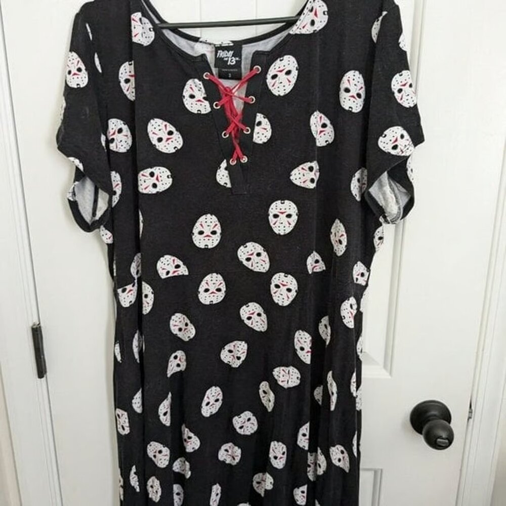 Hot Topic Friday the 13th Dress